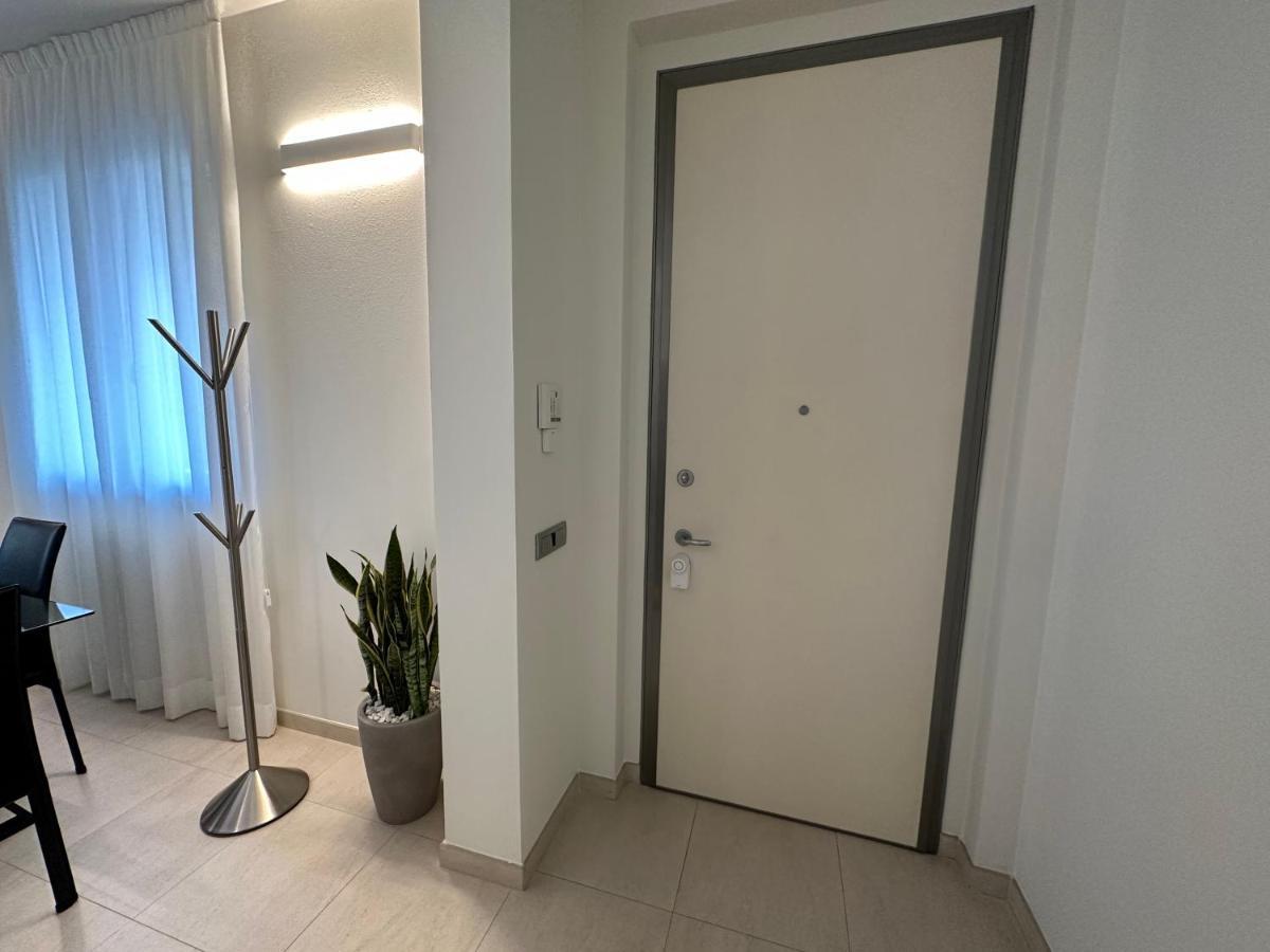 Casavale Elegante Residenza 108 Mq Max 7 Persone Appartement Piacenza Buitenkant foto