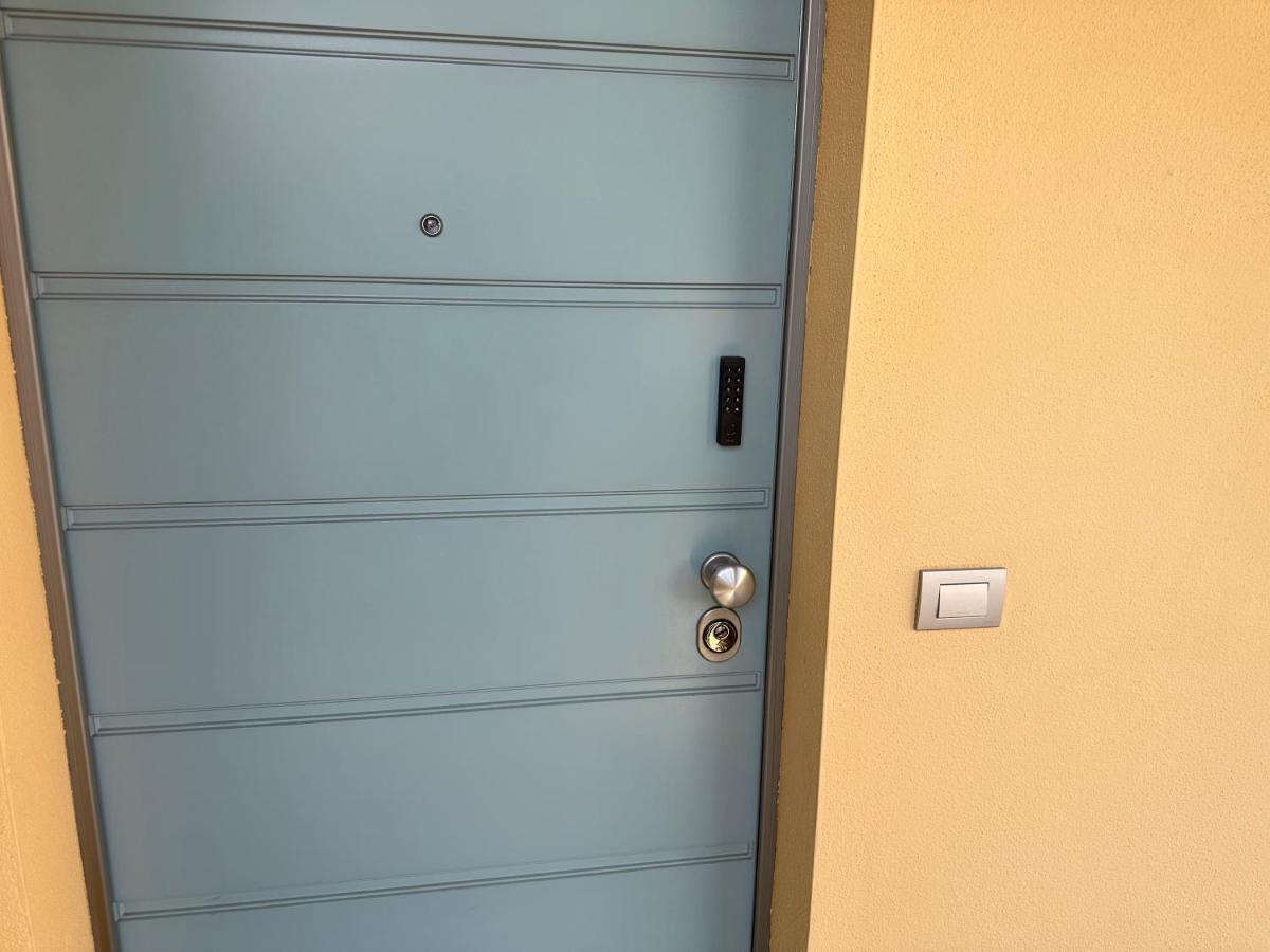 Casavale Elegante Residenza 108 Mq Max 7 Persone Appartement Piacenza Buitenkant foto