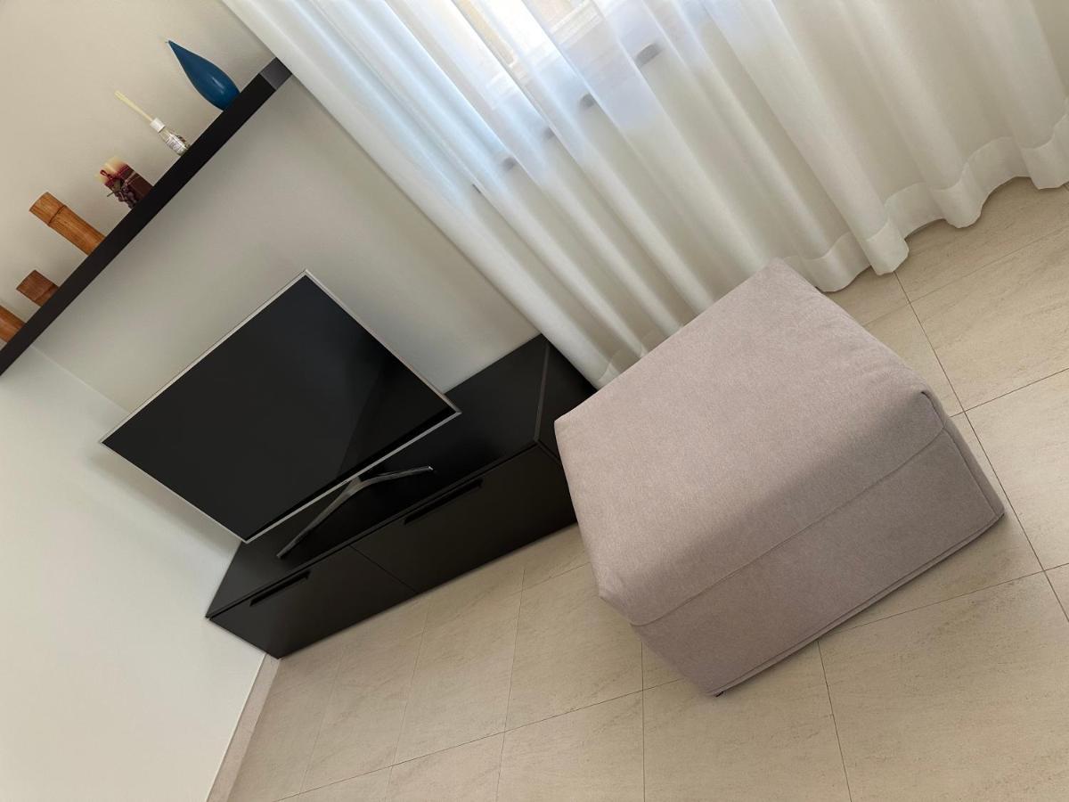 Casavale Elegante Residenza 108 Mq Max 7 Persone Appartement Piacenza Buitenkant foto