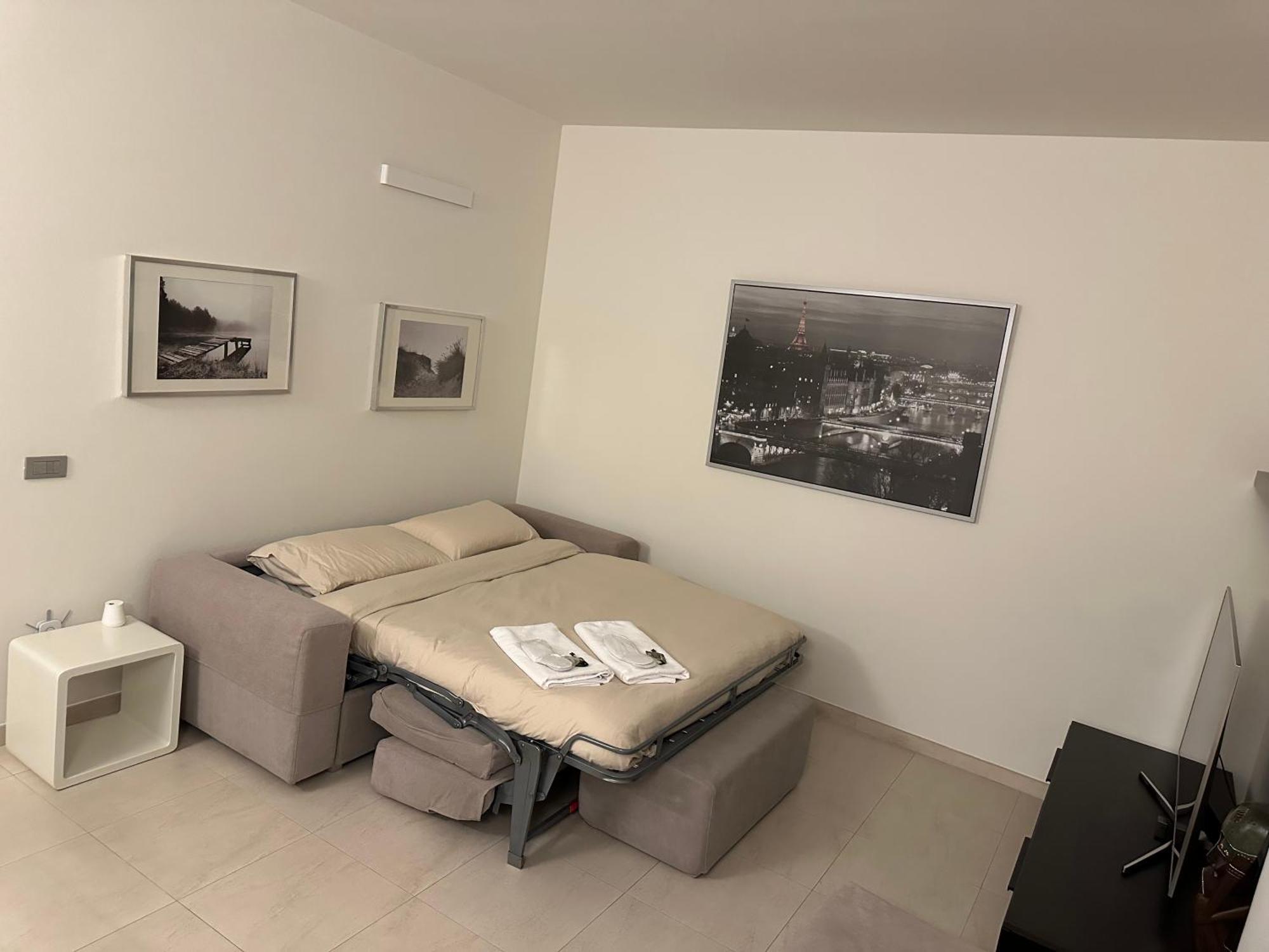 Casavale Elegante Residenza 108 Mq Max 7 Persone Appartement Piacenza Buitenkant foto